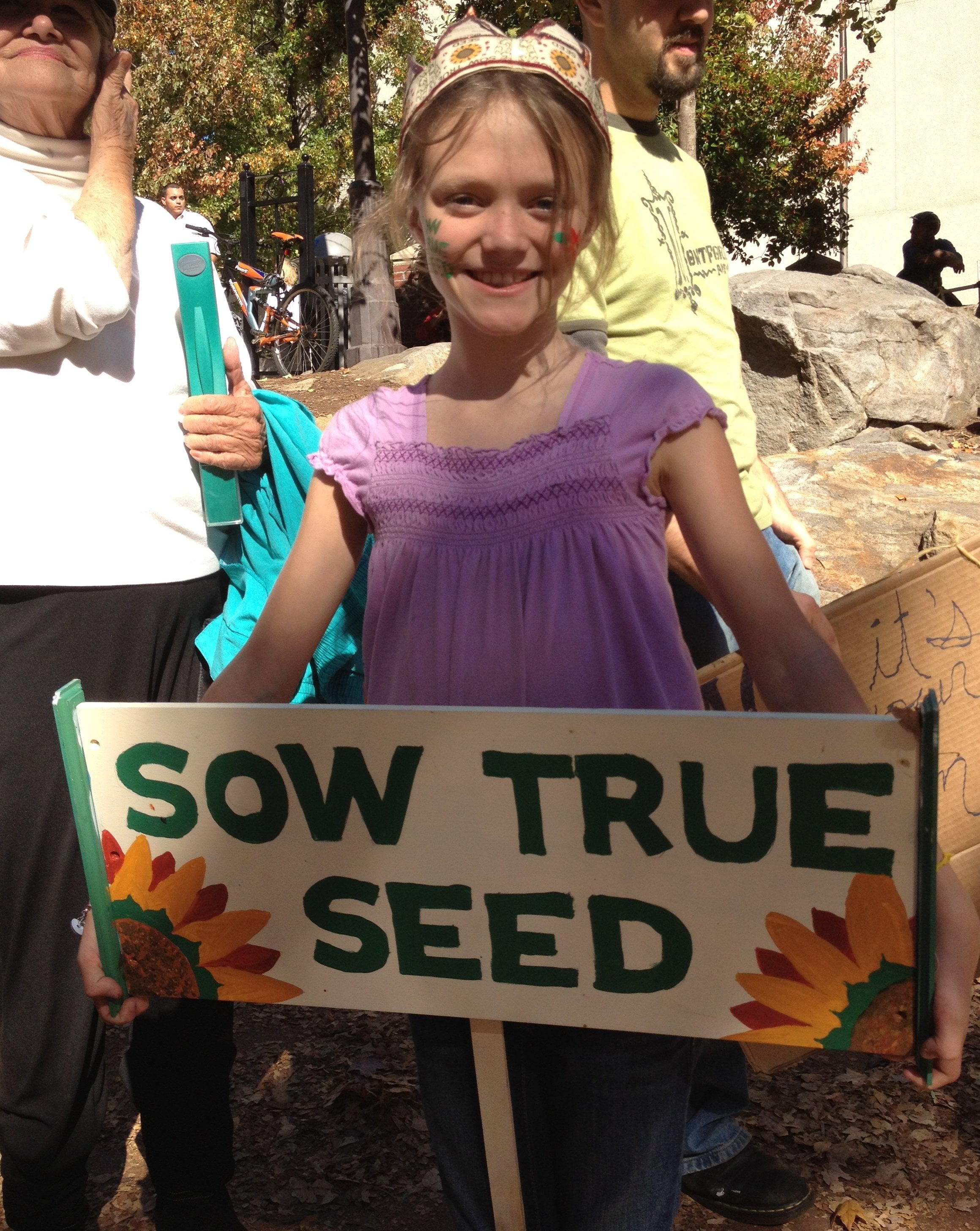 Sow True Seed is an open pollinated, organic, heirloom, and non hybrid seed company.