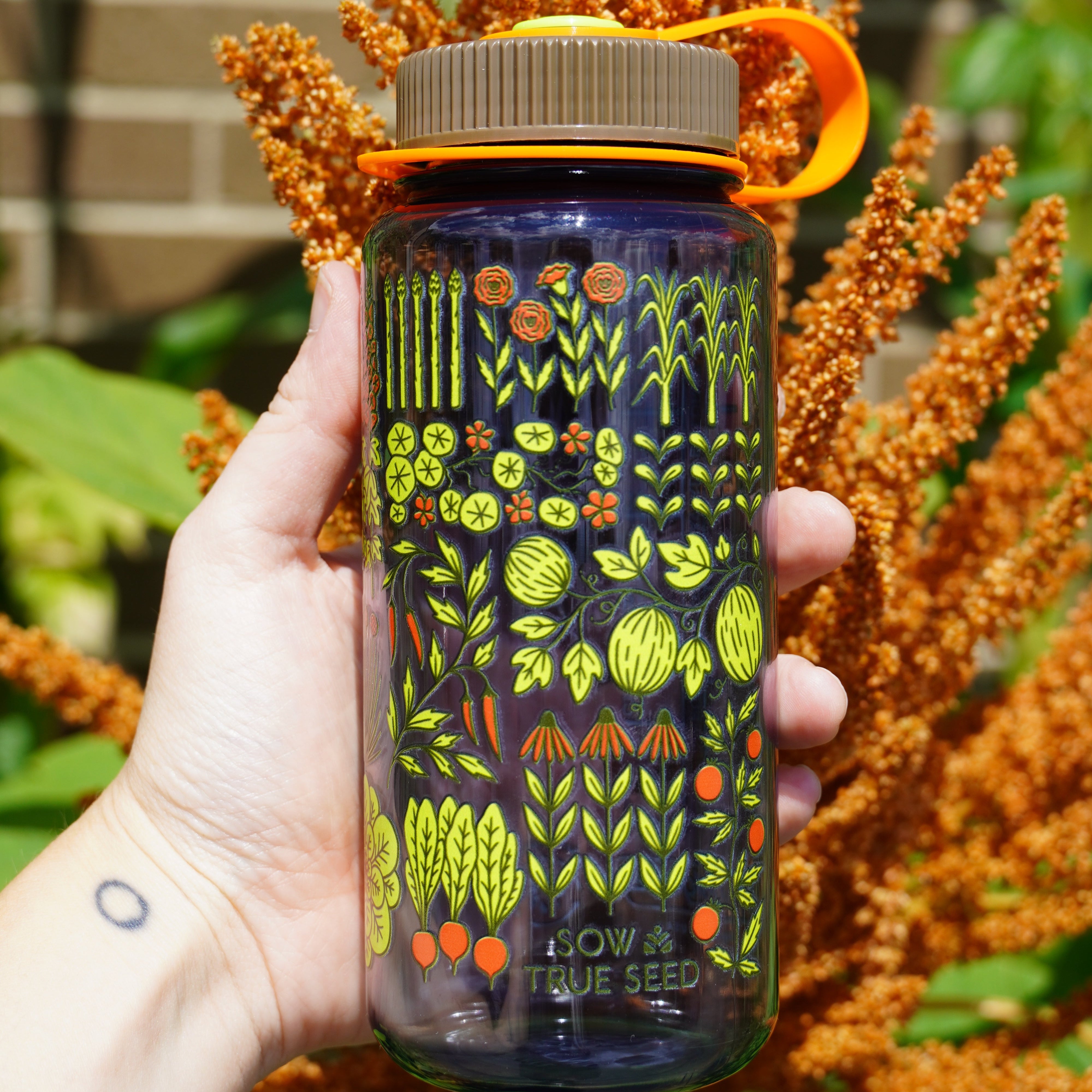 Garden Quilt Water Bottle - Sow True Seed