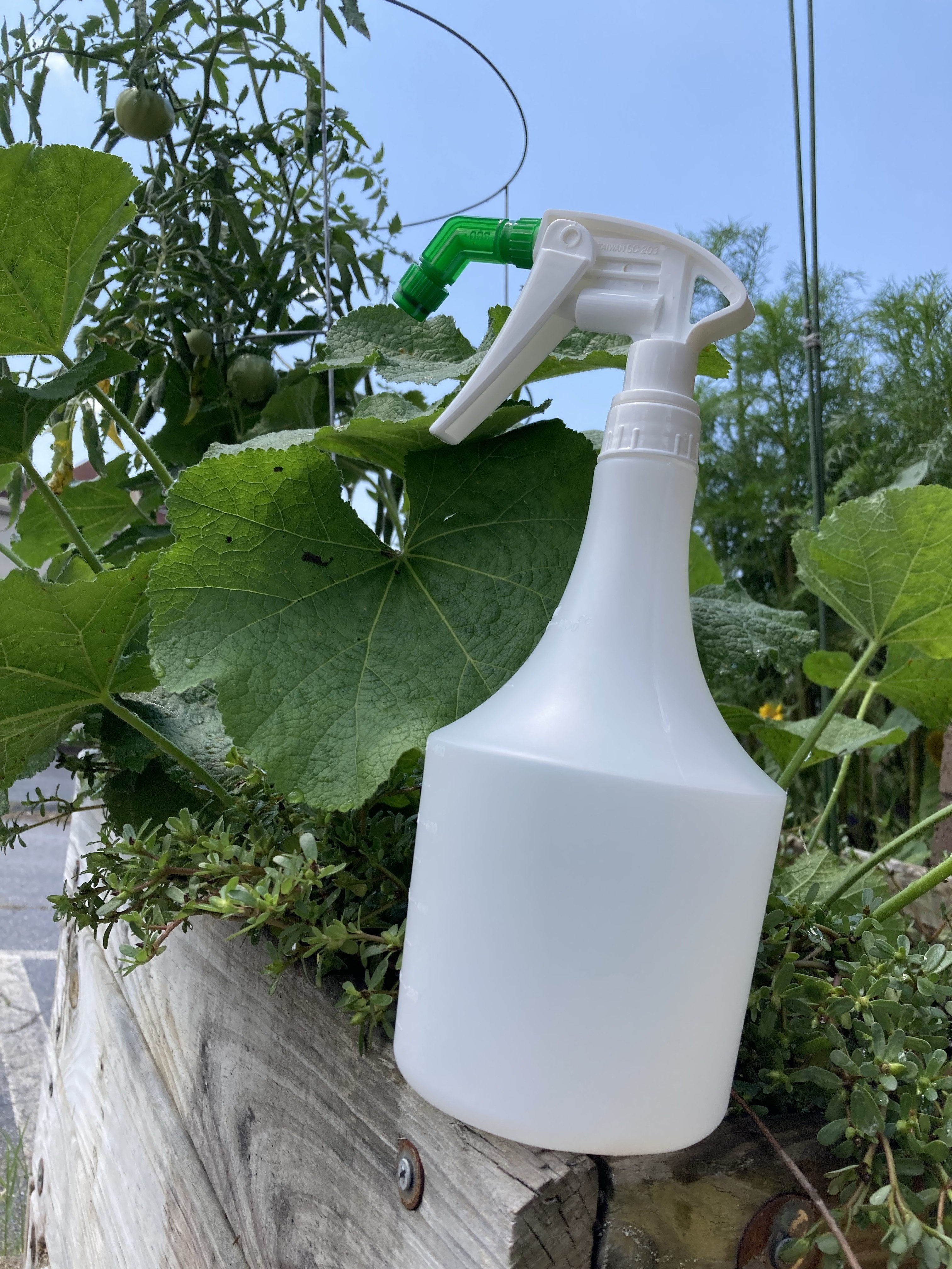 Spray Bottle 32 Oz. - Sow True Seed